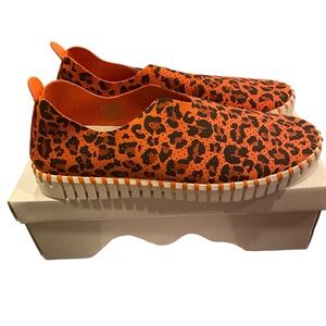 Ilse Jacobsen Orange Leopard Slip-Ons sz 38/8.5